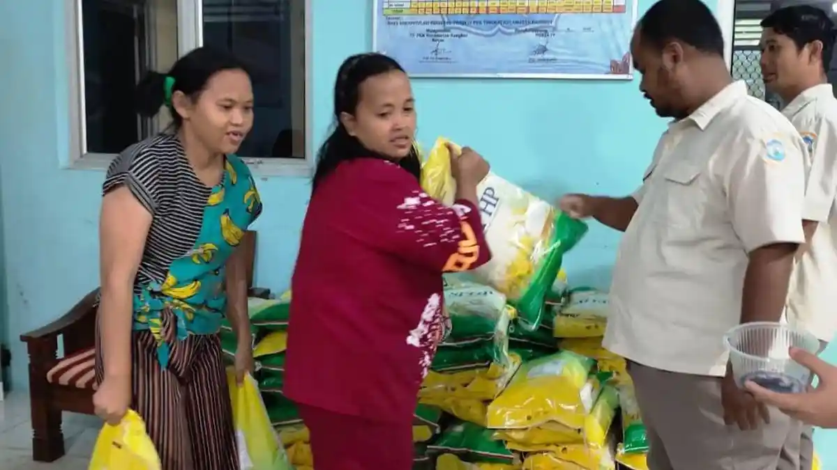 11 Ton Beras SPHP Ludes Terjual dalam GPM Serentak di Pangkalpinang