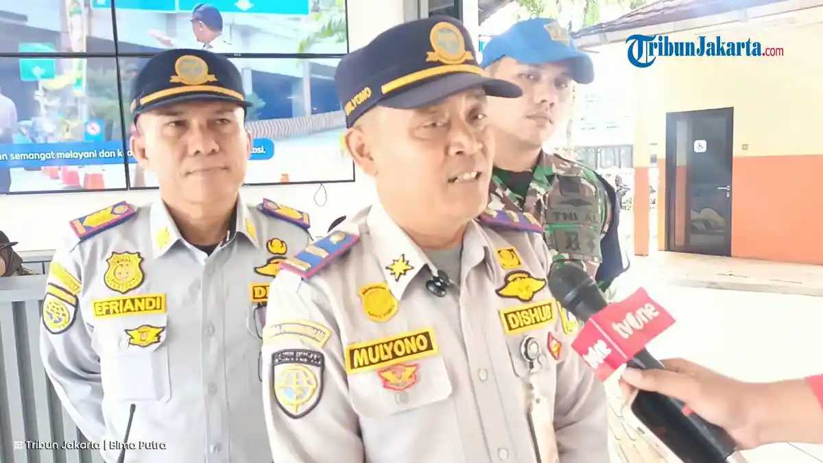 Terminal Kampung Rambutan Buka Posko Pengaduan Pungli Bagi Pemudik