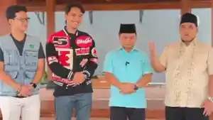 Peserta-Pilkada-Tegal-memberikan-pesan-damai-usai-pencoblosan.jpg