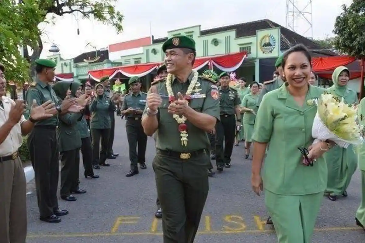 Menantu Luhut Pandjaitan, Pangkostrad Maruli Simanjuntak Resmi Sandang Jenderal Bintang Tiga