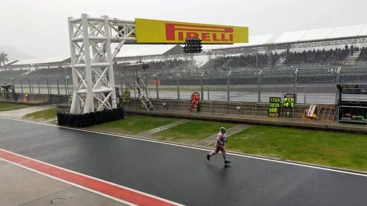 Hujan Deras, Ajang Balapan WSBK di Sirkuit Mandalika Resmi Ditunda