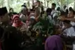 Kirab Sadranan Gunung Kalong