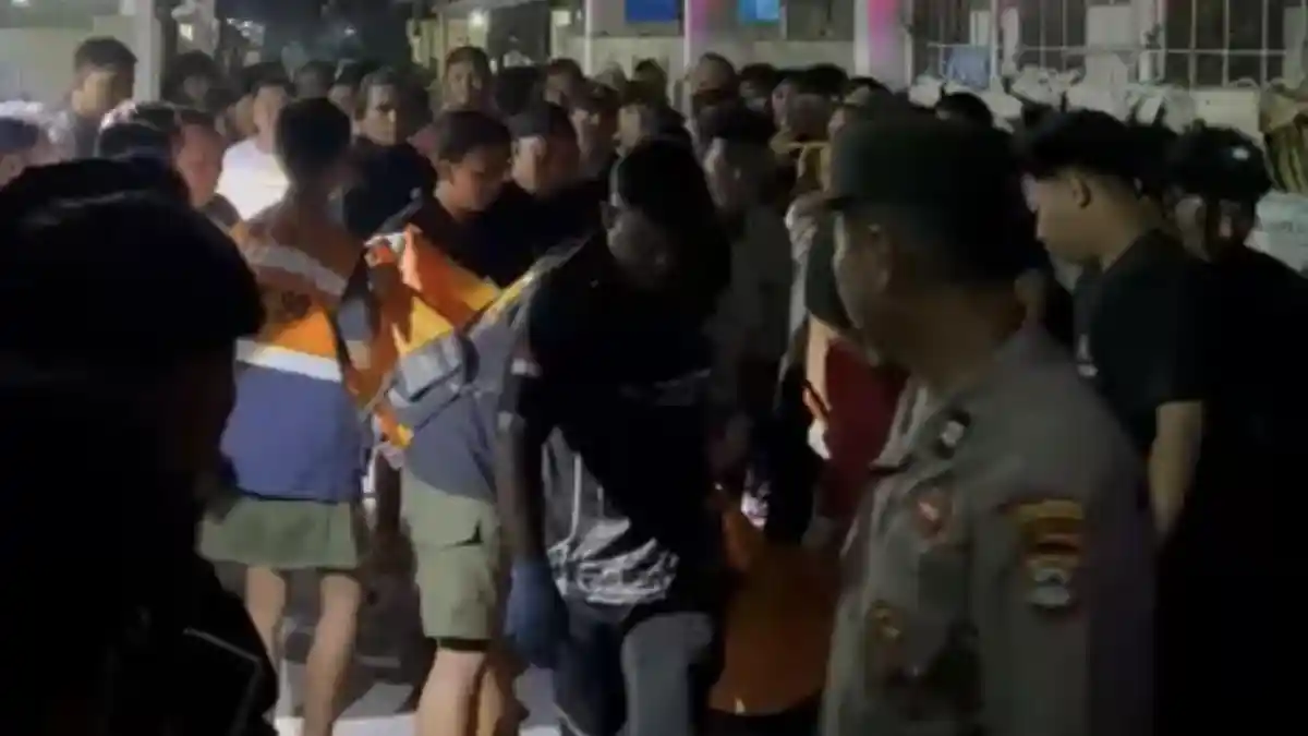 Dugaan Perkelahian Berdarah di Teluk Dalam Banjarmasin, Satu Korban Tewas - Banjarmasinpost.co.id