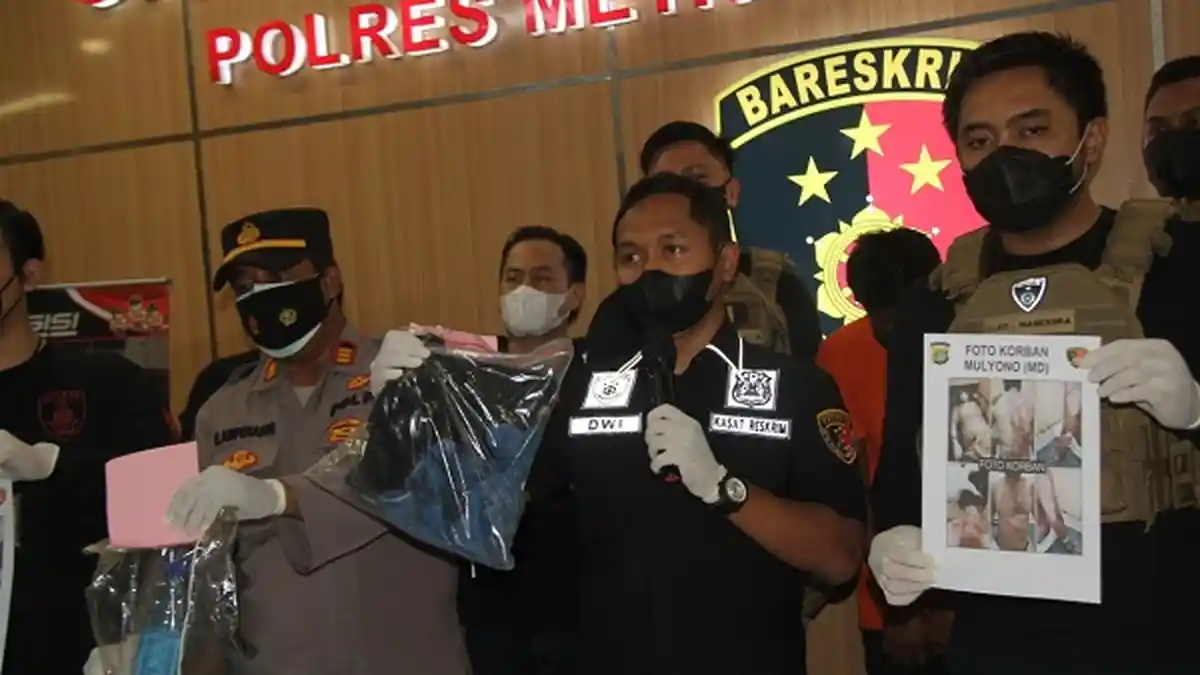 Dengar Istri Selingkuh dengan Tetangga, TB Emosi Langsung Bakar Pria di Cengkareng