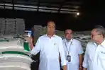 Jokowi Lepas Bantuan Beras untuk Warga Penerima Bantuan, Sasar 1,3 Juta Keluarga