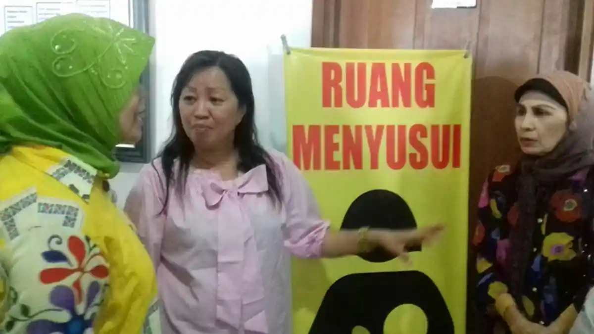 Pengunjung yang Kerasukan Arwah Mirna Saat Vonis Jessica Seorang Indigo