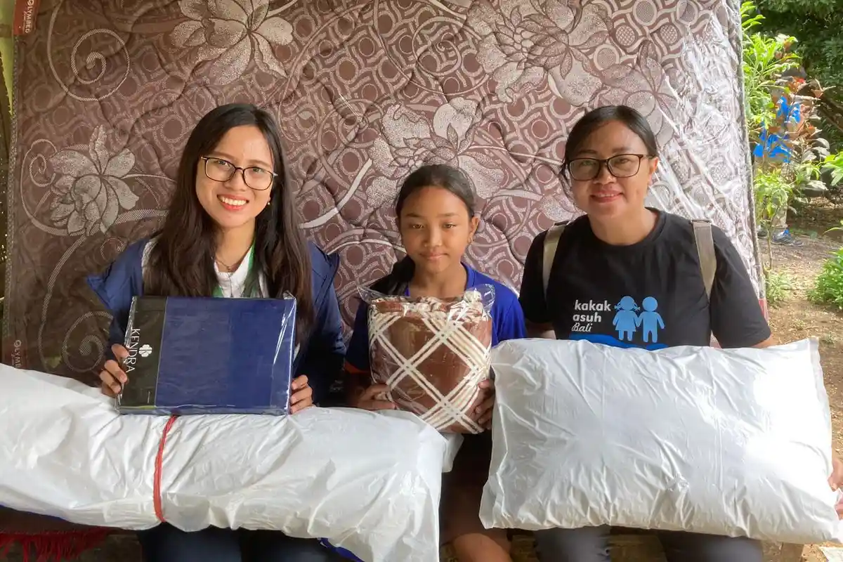 Kisah Galung Berbagai 1 Kasur untuk 4 Orang, Akhirnya Dapat Kasur Dari ZAP Clinic di Karangasem
