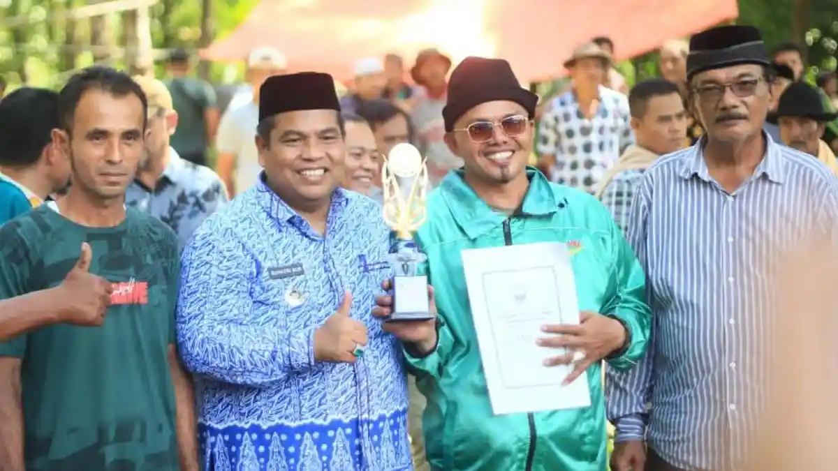 Kontes Kabau Gadang, Suhatri Bur: Menghadirkan Hewan Ternak Sehat dan Berkualitas Adalah Keharusan