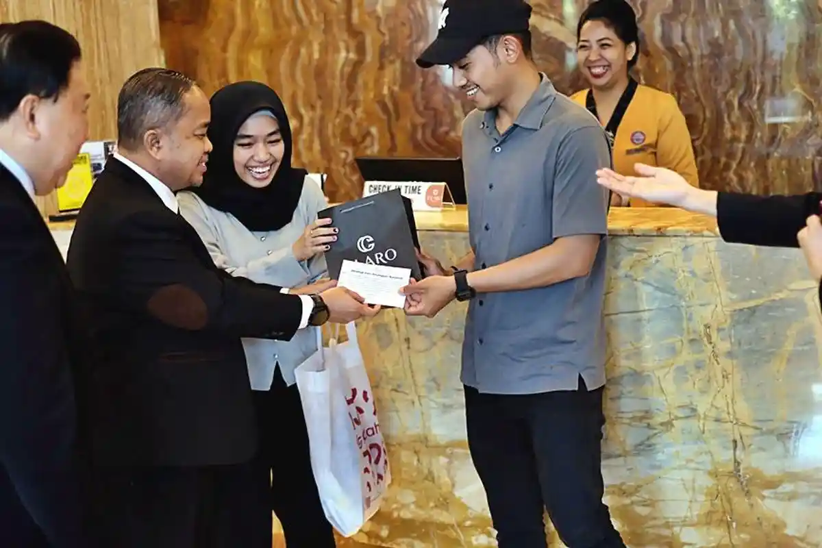 Harpelnas 2025: Indosat, BNI, Claro, Pegadaian hingga Telkomsel Manjakan Pelanggan - 20250903_DWN_Harpelnas_Claro.jpg