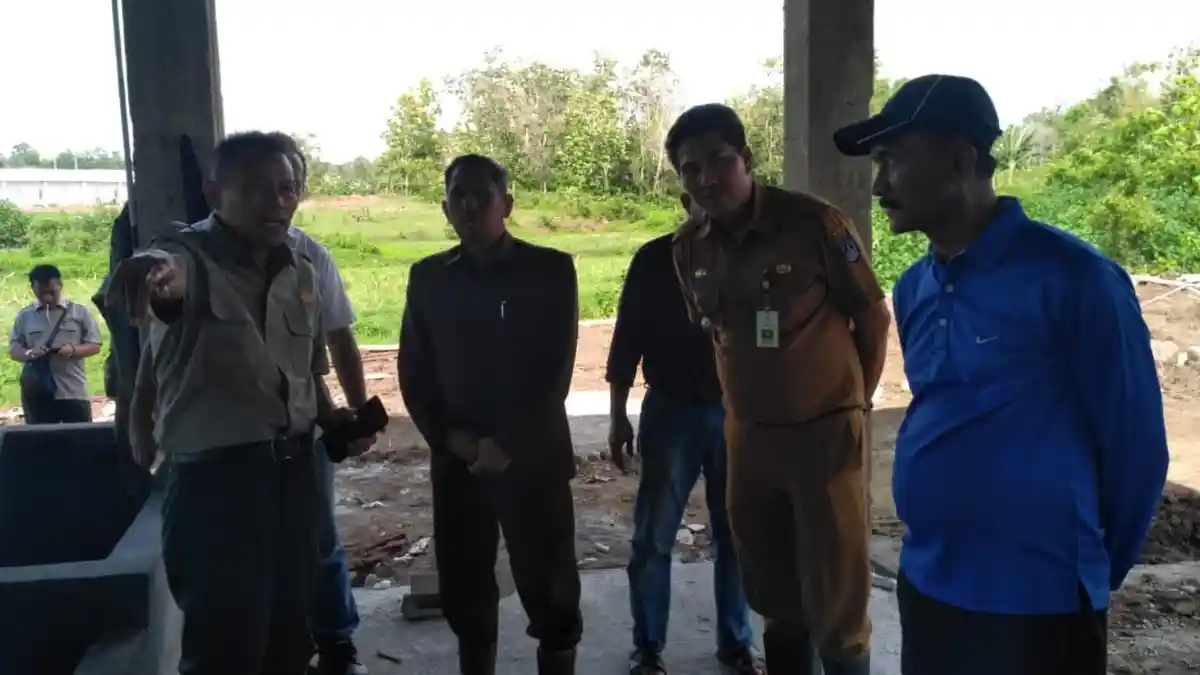 Kementan Kunjungi Kandang Sapi Unismuh Makassar di Bollangi