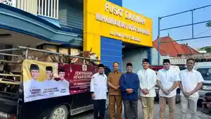 DPC-Partai-Gerindra-Kota-Surabaya-menyalurkan-satu-ekor-sapi-kurban-kepada-Pimpina.jpg