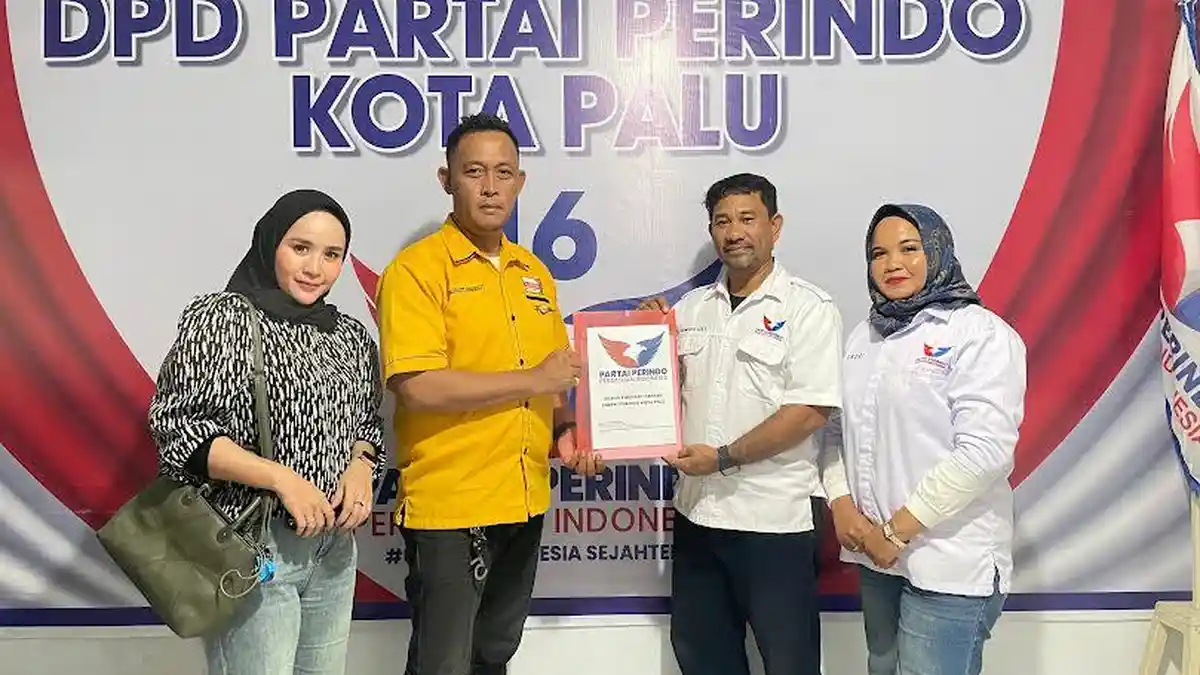 Hadianto Rasyid Utus Ketua Brigade Hanura Sulteng Ambil Formulir di Perindo Palu