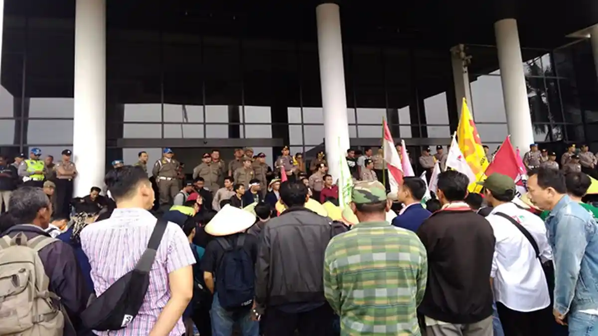 Demo Peringati Hari Pertanian Nasional, Pendemo Kekeh Bertemu Gubernur