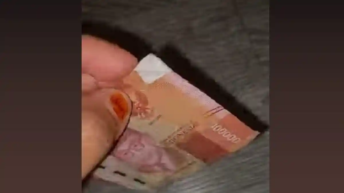 Warga Parigi Moutong Sulteng Curhat di Medsos Usai Tarik Uang Diduga Palsu dari ATM