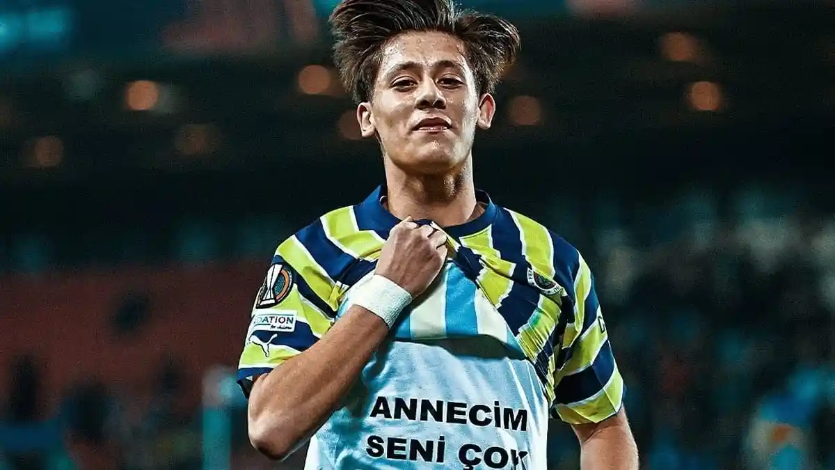 Barcelona Serius Kejar Tanda Tangan Arda Guler, Real Madrid Masih Destinasi Favorit sang Pemain