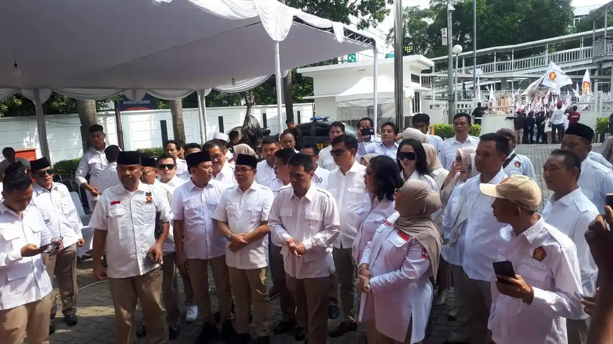 Sebanyak 1.902 Bacaleg DPRD DKI dan 25 Bacalon DPD Resmi Daftar ke KPU DKI Jakarta
