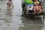 Banjir Rendam Kawasan Johar dan Berok