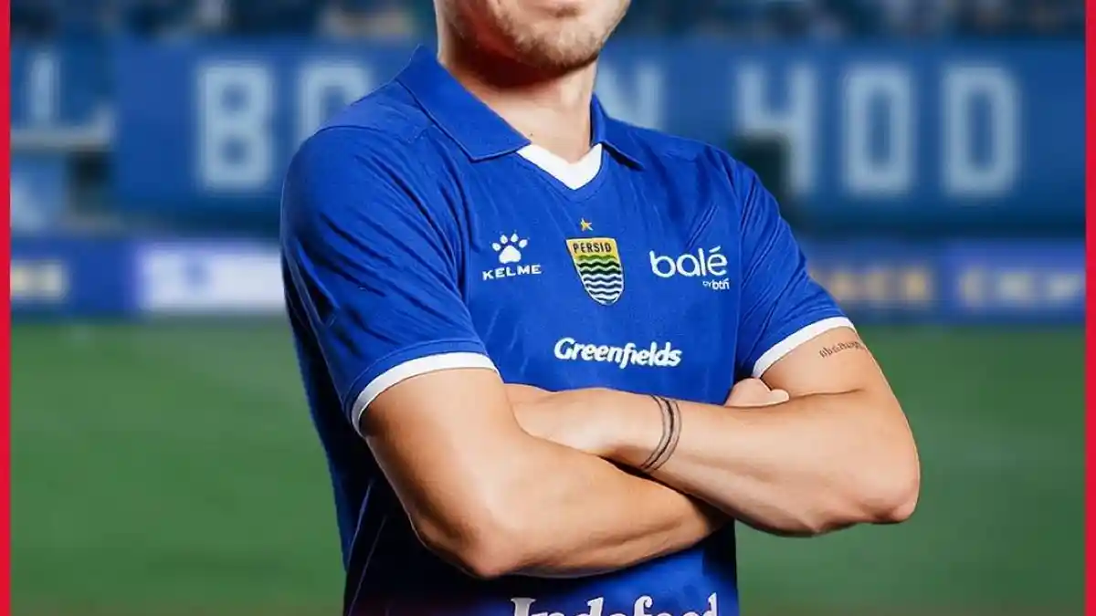 Thom Haye Pemain Termahal Persib Bandung, Simak Perbandingan Gajinya dengan Marc Klok