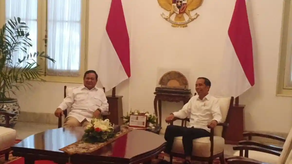 BREAKING NEWS : Prabowo Subianto Jadi Menteri Pertahanan Jokowi ?, Prabowo Temui Jokowi Sore Ini