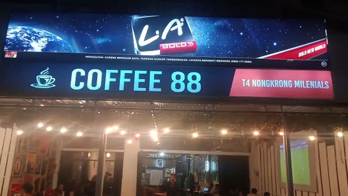 Warkop Coffee 88 Kendari Gelar Nobar Piala Euro 2020