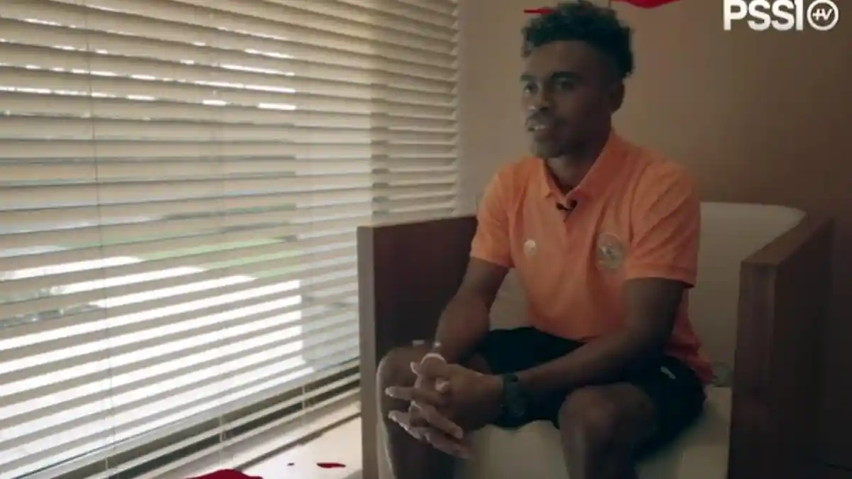 Profil Winger PSM Yakob Sayuri, Sejak Kecil Jatuh Hati dengan Sepakbola