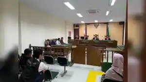Sidang-Gugat-Kakek-Cucu.jpg