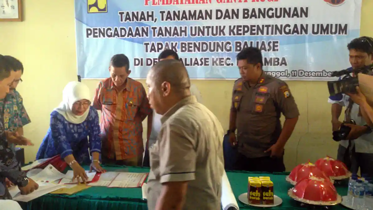 BPN Masamba Bayar Ganti Rugi Pembebasan Lahan Rp 14 Miliar