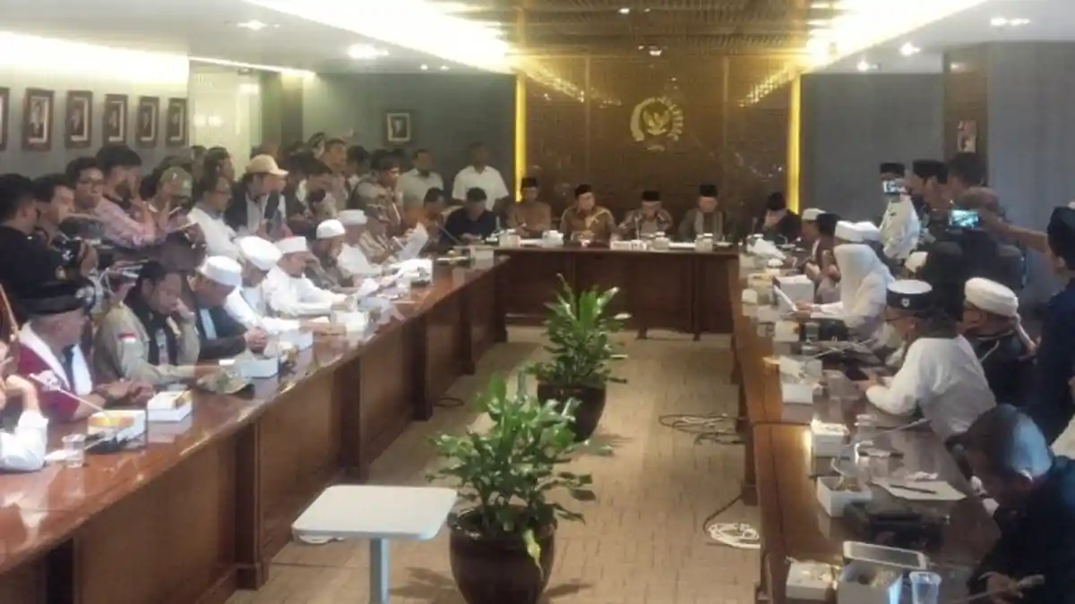 Bertemu Pimpinan DPR, Perwakilan Massa Aksi 299 Sampaikan Dua Resolusi