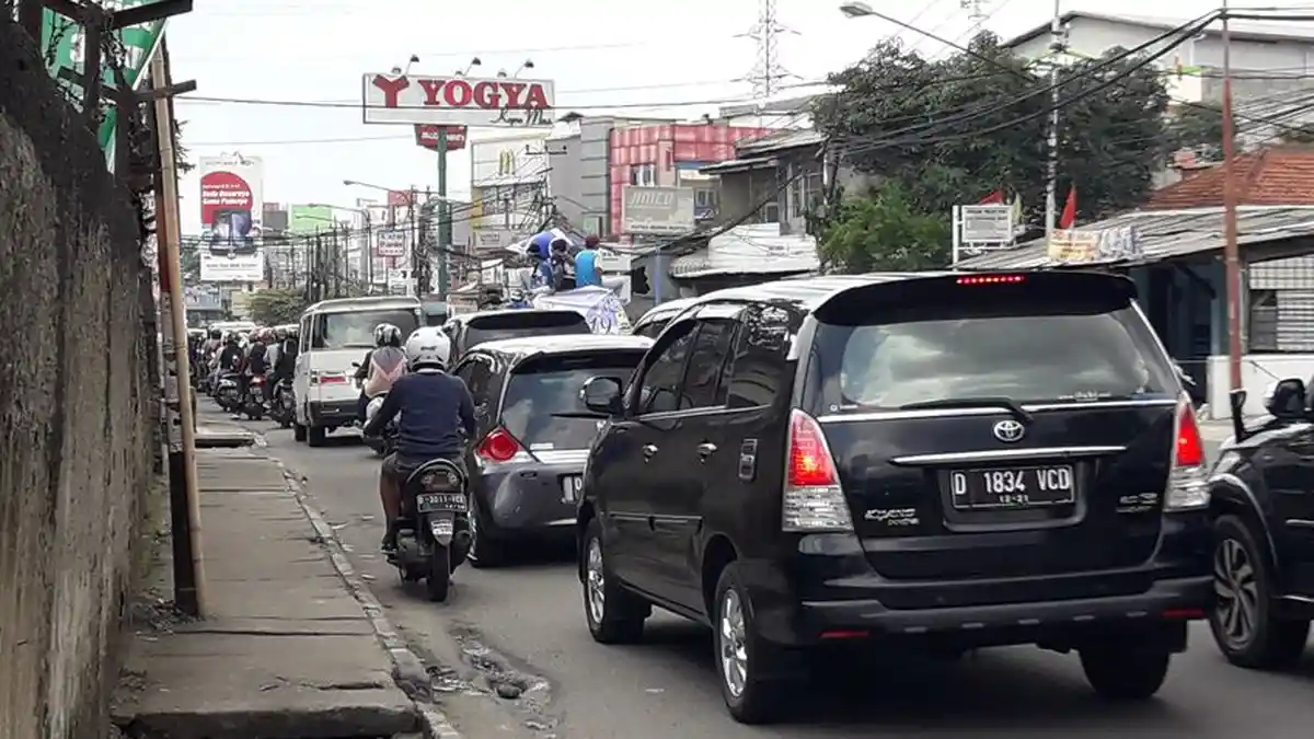 JALAN KOPO Bakal Buka Tutup, Buntut Pemasangan Box Girder Proyek Kereta Cepat