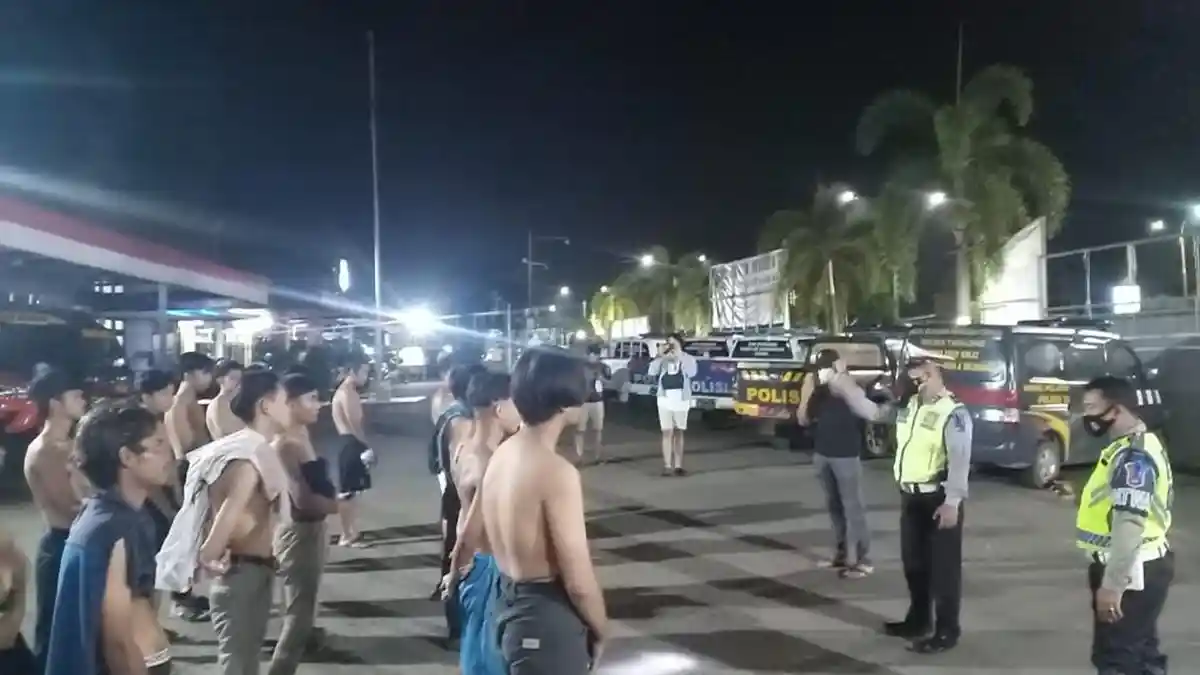 Petugas Gabungan Bubarkan Balapan Liar, Belasan Anak Muda Digiring ke Mapolres Tabalong