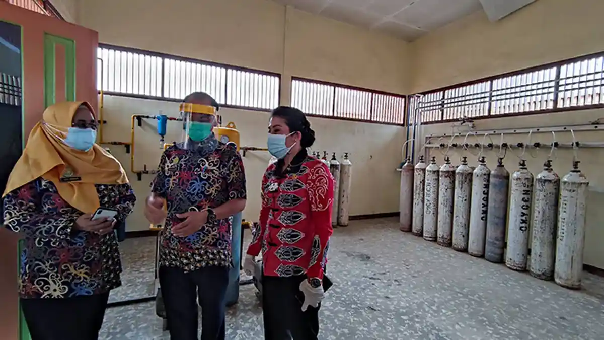 Plt Direktur RSUD Abdul Aziz Singkawang Surati Perusahaan Pemasok Oksigen Perioritaskan Rumah Sakit