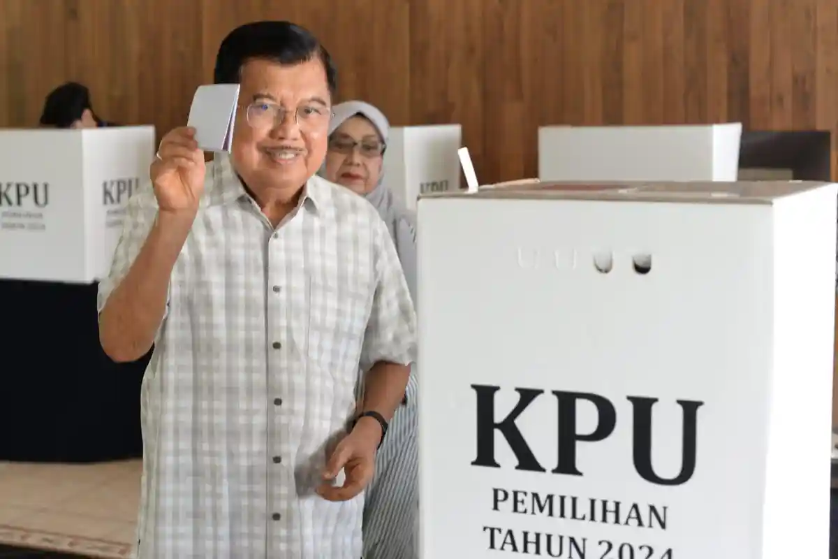 Pesan Jusuf Kalla Usai Mencoblos di Pilgub DKI Jakarta