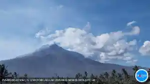 GUNUNG-LEWOTOBI-Kondisi-Gunung-Lewotobi-Laki-laki-Rabu-13-Agustus-2025.jpg