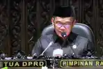 PIMPIN-RAPAT-Kateng-Sumanto-memimpin-rapatDI-SUSANTO.jpg
