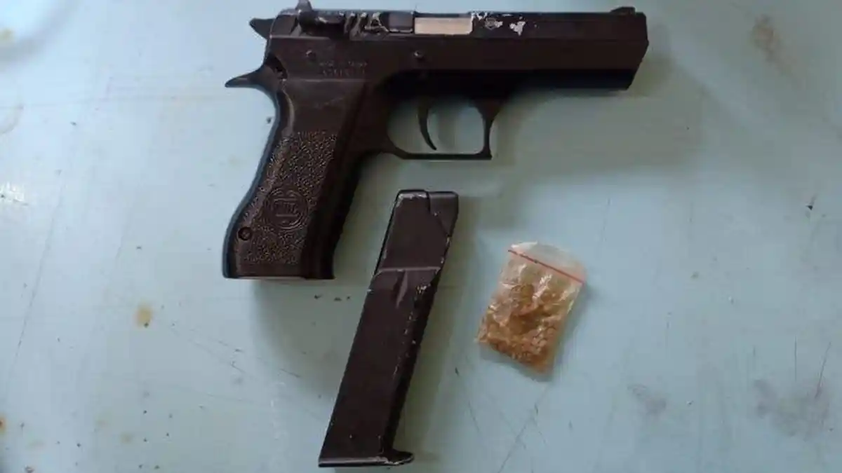 Aksi Pria Acungkan Airsoft Gun Buat Geger Warga di Kelapa Dua Tangerang