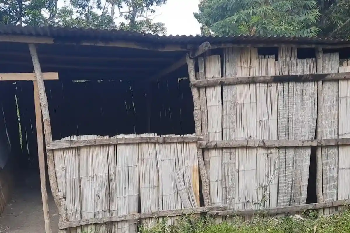 Nyaris 4 Tahun Berdiri, Bangunan SMP Negeri Sonapolen Masih Darurat