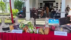 Kejari-Aceh-Utara-musnahkan-sabu-280426.jpg