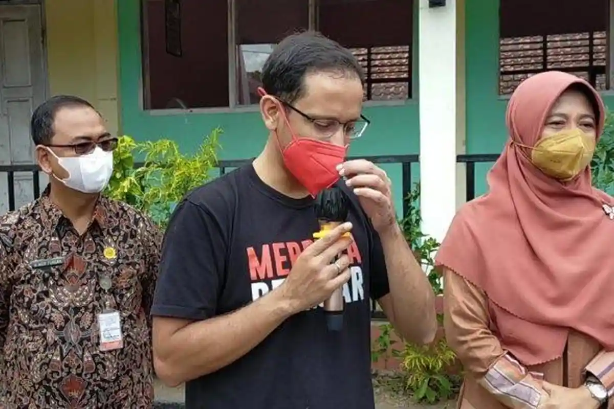 Masih Ada Guru Berhonor Rp 100 Ribu per Bulan, Ini Langkah Nadiem Makarim