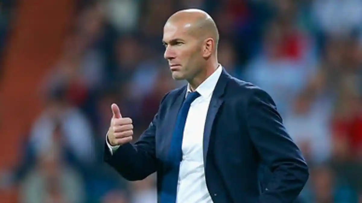 Zidane, Ranieri dan Santos Bersaing untuk Jadi Pelatih Terbaik Dunia