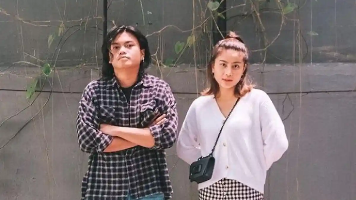 Singgung Masalah Prank Lamaran, Awkarin dan Gangga Kusuma Putus?