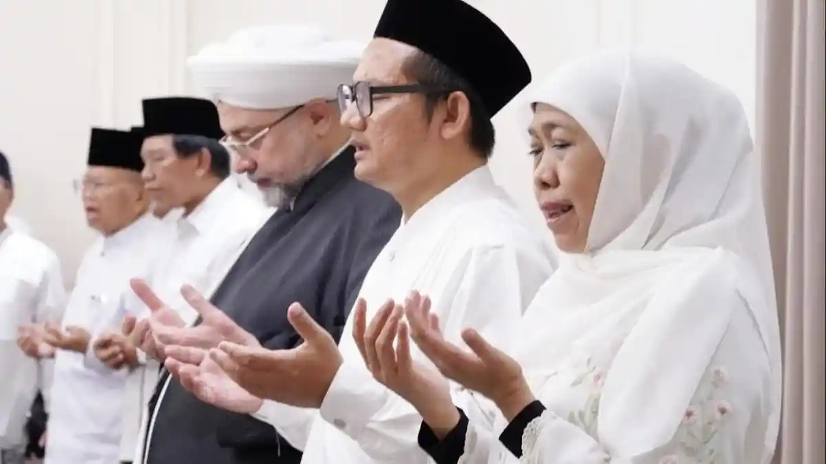 Khofifah Didoakan Cicit Syekh Abdul Qadir Jailani Kembali Jadi Gubernur Jawa Timur