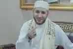 Syekh-Ahmad-Al-Misry-pelecehan.jpg