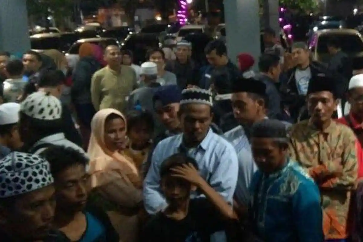 Peserta Aksi Reuni Akbar 212 Asal Jatim Mulai Bertolak ke Jakarta