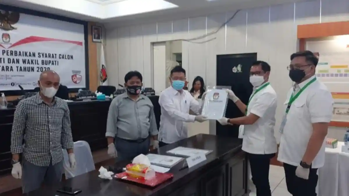 Sah! JG-KWL Jadi Paslon Pertama yang Lengkapi Dokumen Perbaikan di KPU