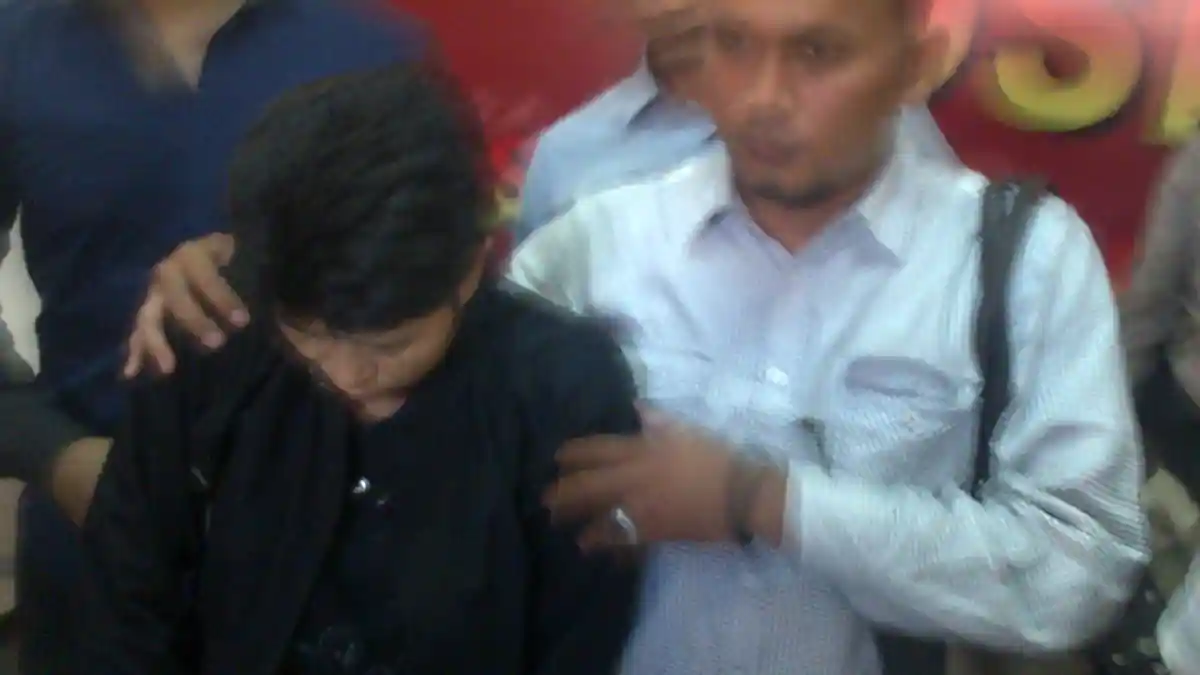 Siti Badriah Ditangkap Berdasar Info Dukun Beranak