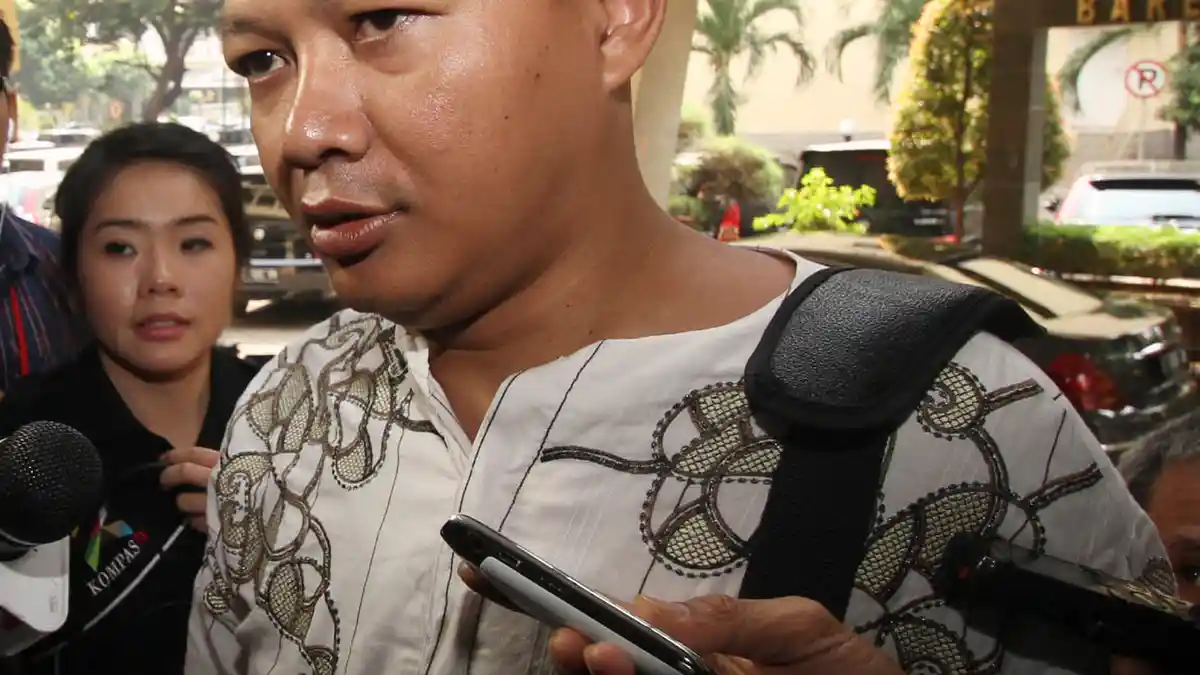 ICW Desak Kejaksaan Agung Tuntaskan Kasus Jakpro