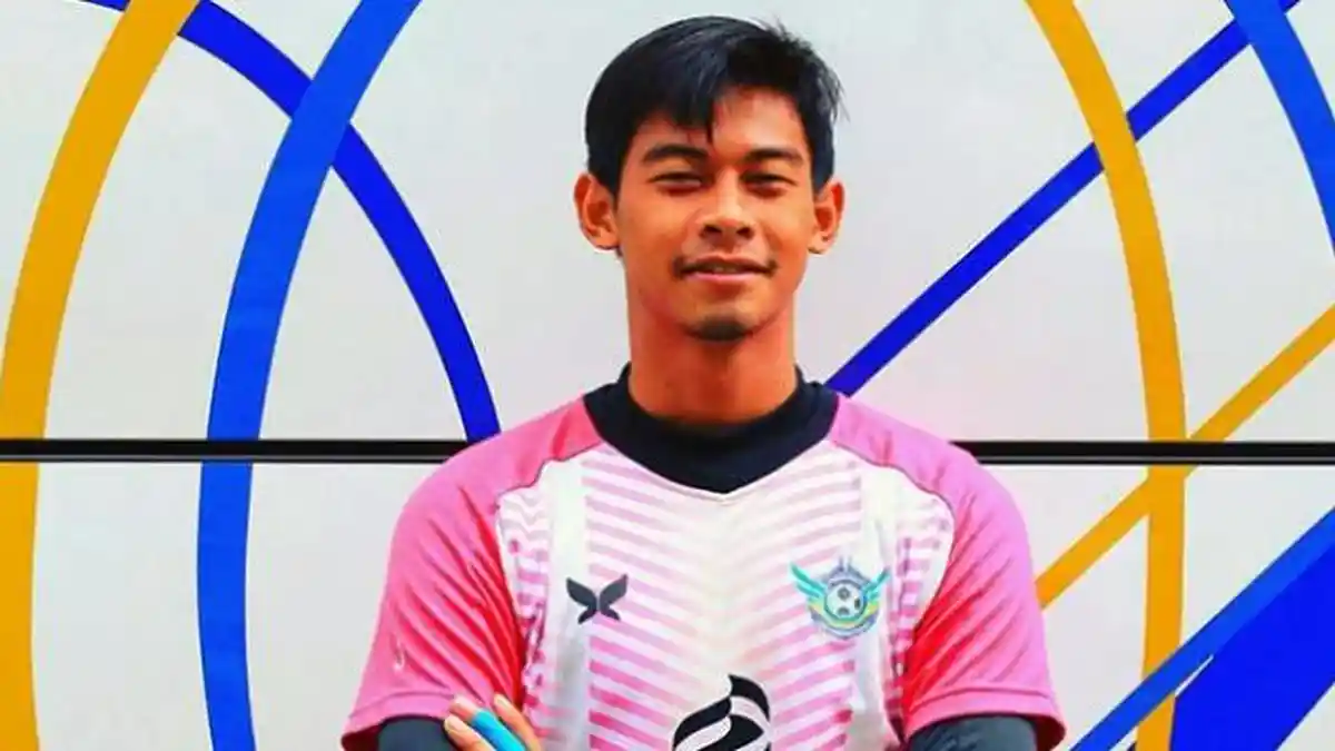 Madura United Kepincut Penampilan Kiper Persegres Satria Tama, Ingin Gandeng ke Tim