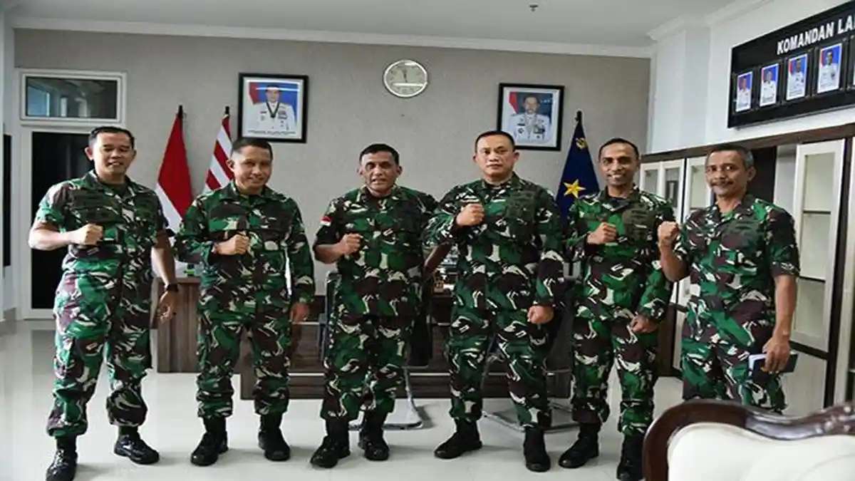 Komandan Lantamal XII Terima Kunjungan Tim Disoplatal Dan Disfaslanal di Mako Lantamal XII