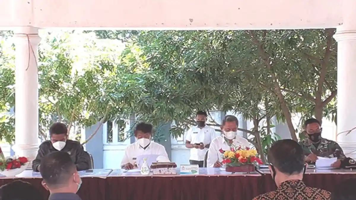 Kasus Terkonfirmasi Positip Virus Corona Meningkat, Bupati SBD Perpanjang PPKM Darurat 8 Agustus