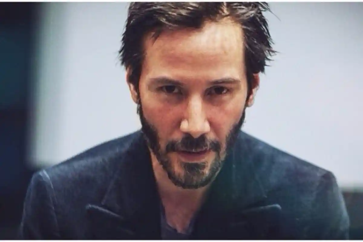 Keanu Reeves Buka Kencan Lewat Zoom, Peminat Wajib Ikut Lelang dengan Penawaran di Atas Rp 270 Juta